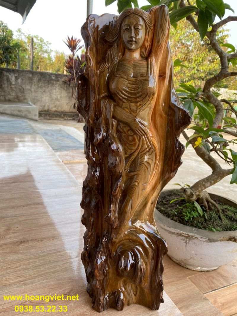 Tượng cô gái gỗ thủy tùng cao 70cm rộng 22cm Tượng cô gái gỗ thủy tùng cao 70cm rộng 22cm