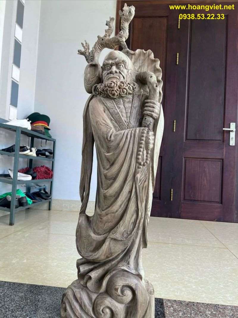 Tượng đạt ma sư tổ gỗ thủy tùng Tượng đạt ma sư tổ gỗ thủy tùng