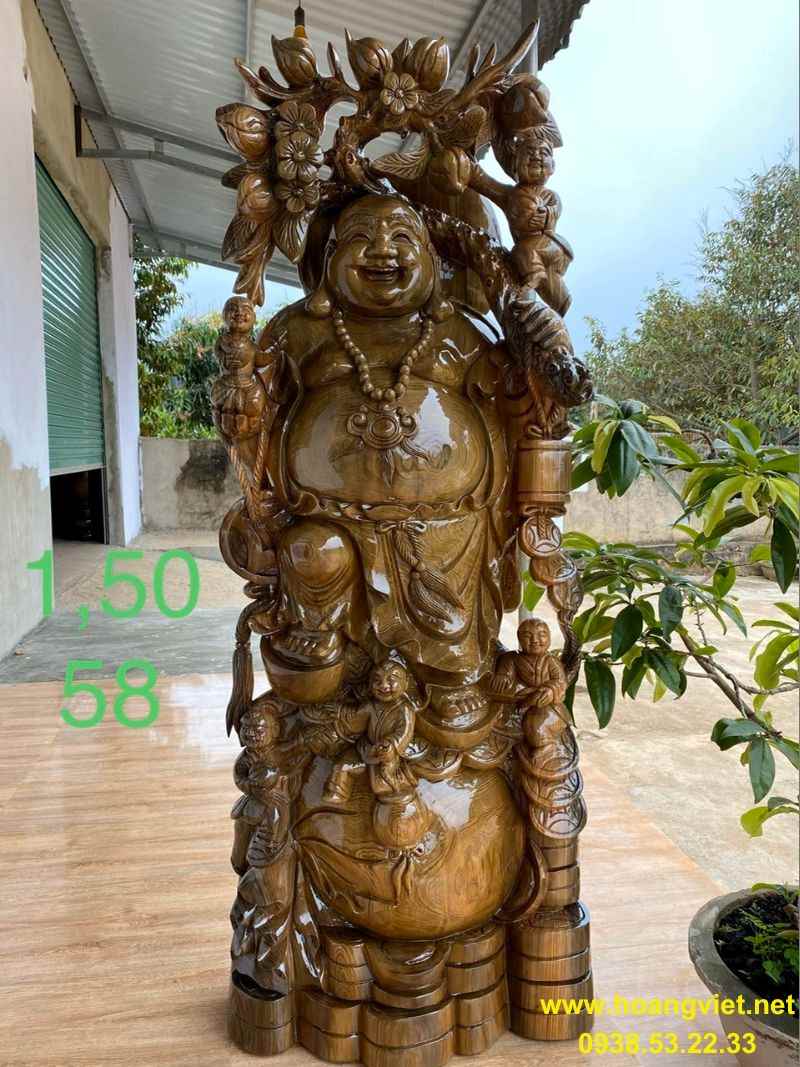 Tượng di lặc bằng gỗ thủy tùng cao 1m5 rộng 58cm Tượng di lặc bằng gỗ thủy tùng cao 1m5 rộng 58cm