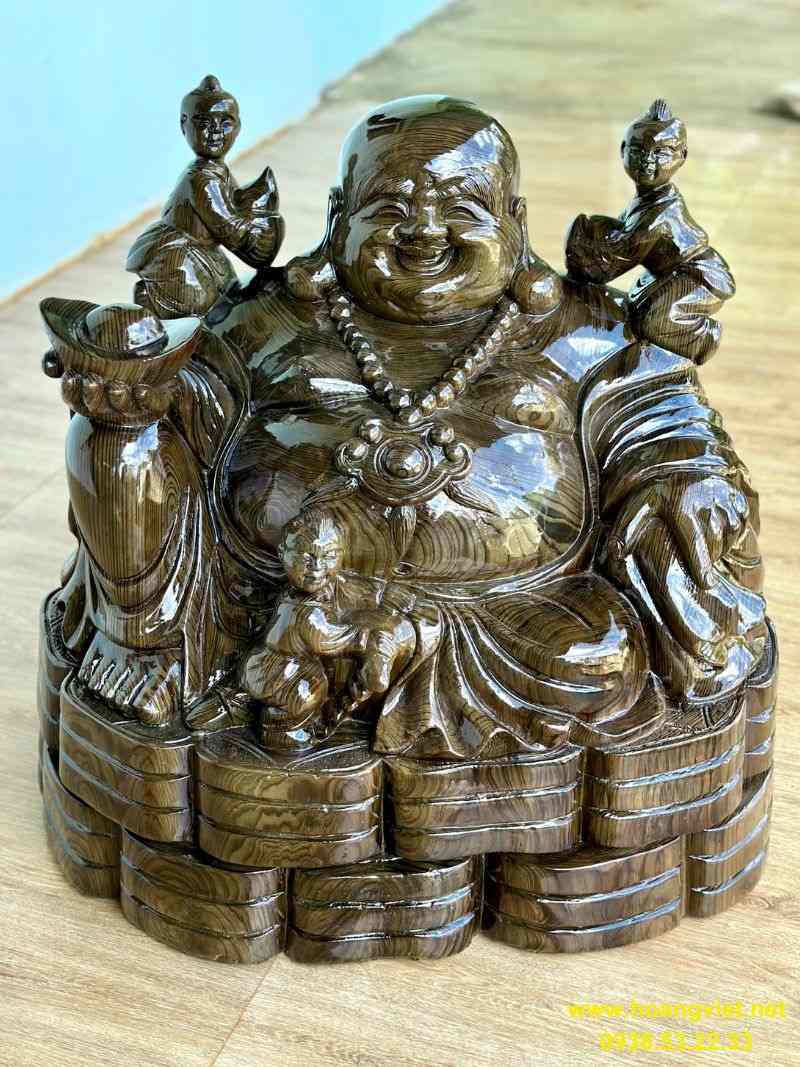 Tượng di lặc ngồi đẹp bằng gỗ thủy tùng cao 58cm rộng 58m Tượng di lặc ngồi đẹp bằng gỗ thủy tùng cao 58cm rộng 58m