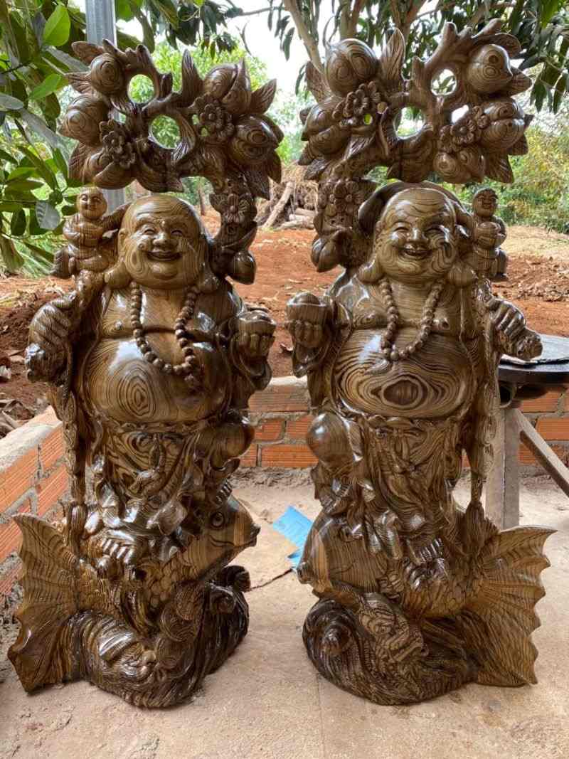 Tượng phật di lặc bằng gỗ thủy tùng Tượng phật di lặc bằng gỗ thủy tùng