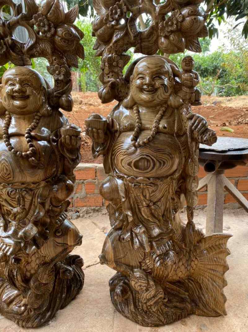 Tượng phật di lặc bằng gỗ thủy tùng Tượng phật di lặc bằng gỗ thủy tùng