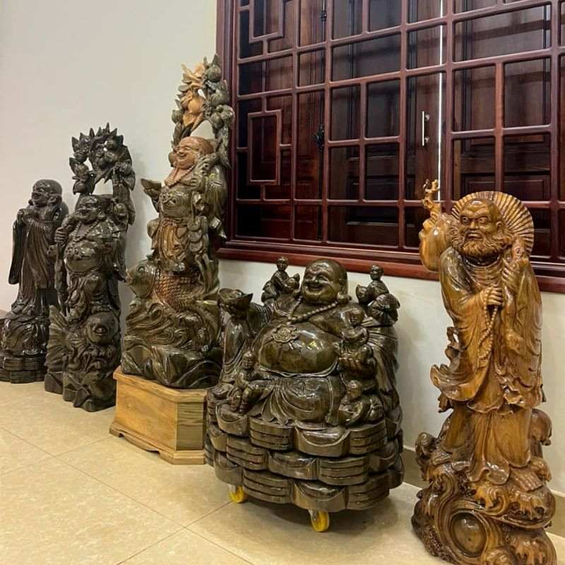 Tượng phật di lạc gỗ thủy tùng Tượng phật di lạc gỗ thủy tùng