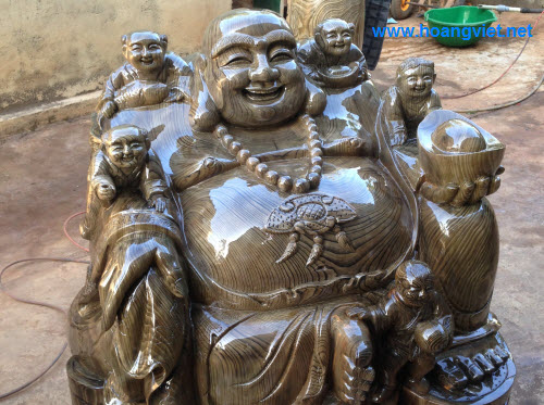 Hoàng Việt cung cấp tượng phật di lạc gỗ thủy tùng