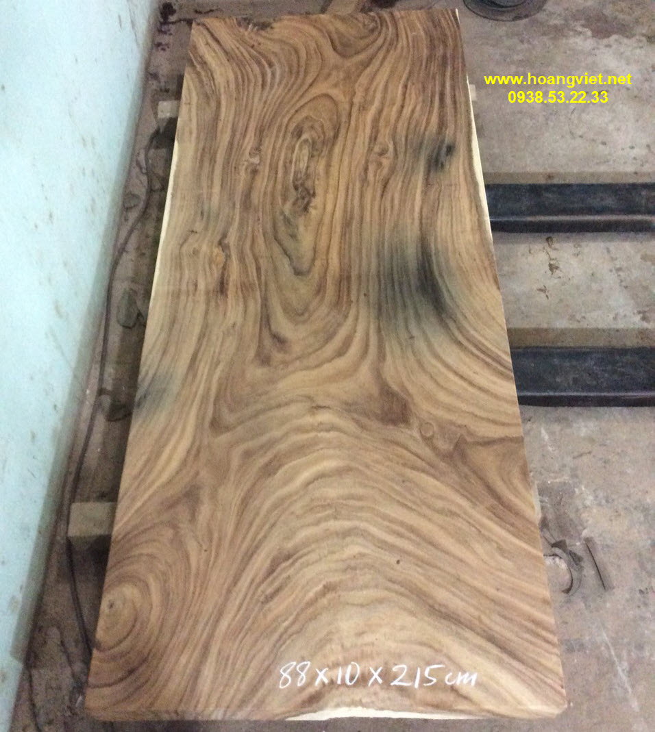 Vân gỗ me tây cực đẹp, hình mộc chưa sơn pu. Vân gỗ me tây cực đẹp, hình mộc chưa sơn pu.