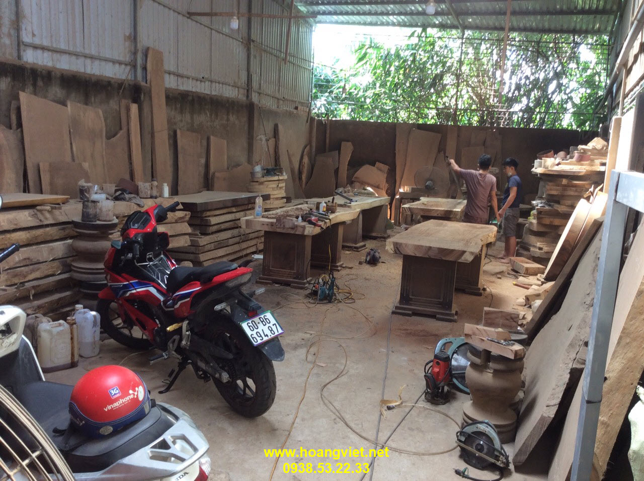 Xưởng gỗ tại cty Hoàng Việt  Xưởng gỗ tại cty Hoàng Việt