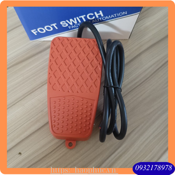Công tắc bàn đạp KFS-2