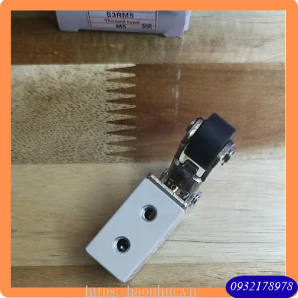Van cơ khí con lăn AIRTAC S3R-M5 ren M5