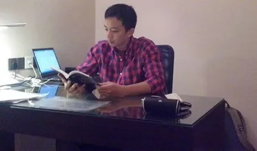 Nguyễn Khánh Duy - Ông Chủ Kinh Doanh Vali Kéo Nguyễn Khánh Duy - Ông Chủ Kinh Doanh Vali Kéo