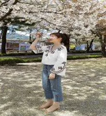 5 kiểu váy áo vừa mát vừa xinh giúp các nàng giấu nhẹm bắp tay to, tha hồ tung tăng bất chấp trời nắng nóng