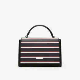 Túi Xách Tay Dạng Hộp - Sọc Trắng Đỏ