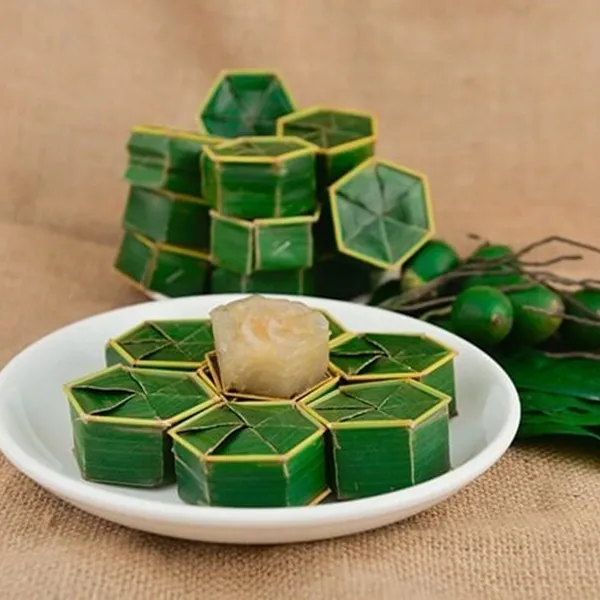 Bánh phu thê Huế