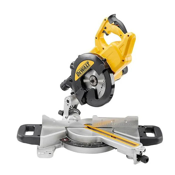 Máy cưa lật trượt