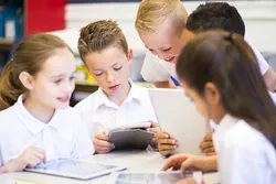 Khi nào cho con nên đi học gia sư tại nhà