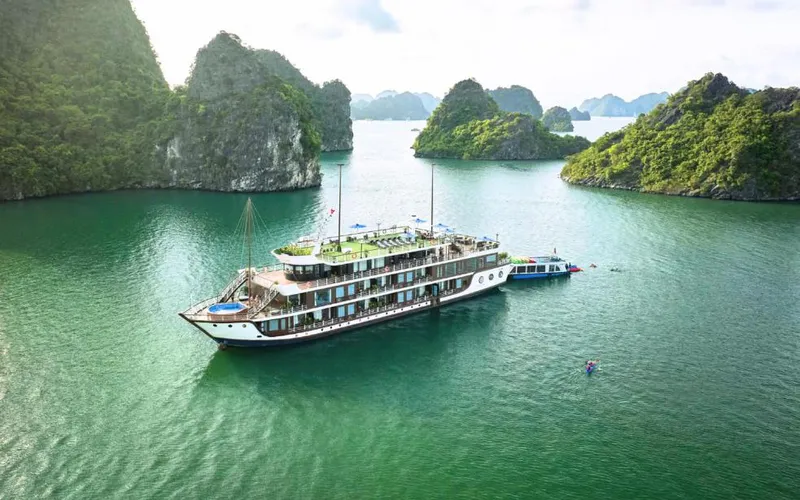 Du Thuyền M Gloria